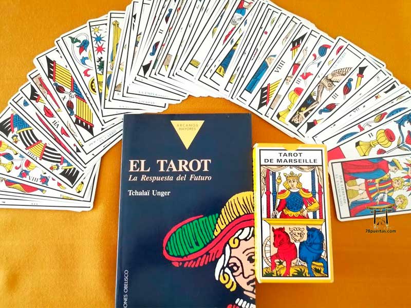 Libro de Tchalai Unger El Tarot, la respuesta del futuro